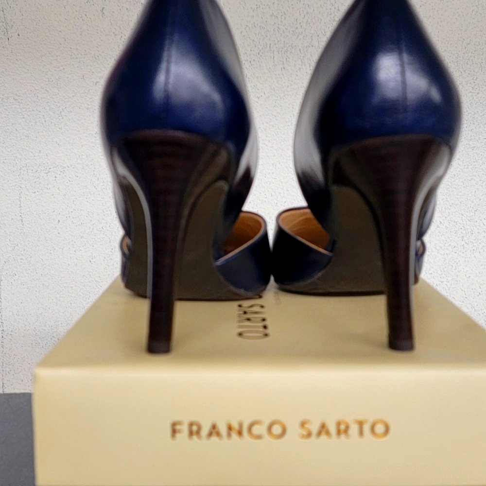 Franco Sarto Size 6 - Navy Blue 3-1/2" Heels